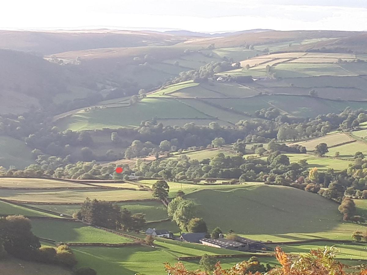 Buzzards Breg Villa Builth Wells Bagian luar foto